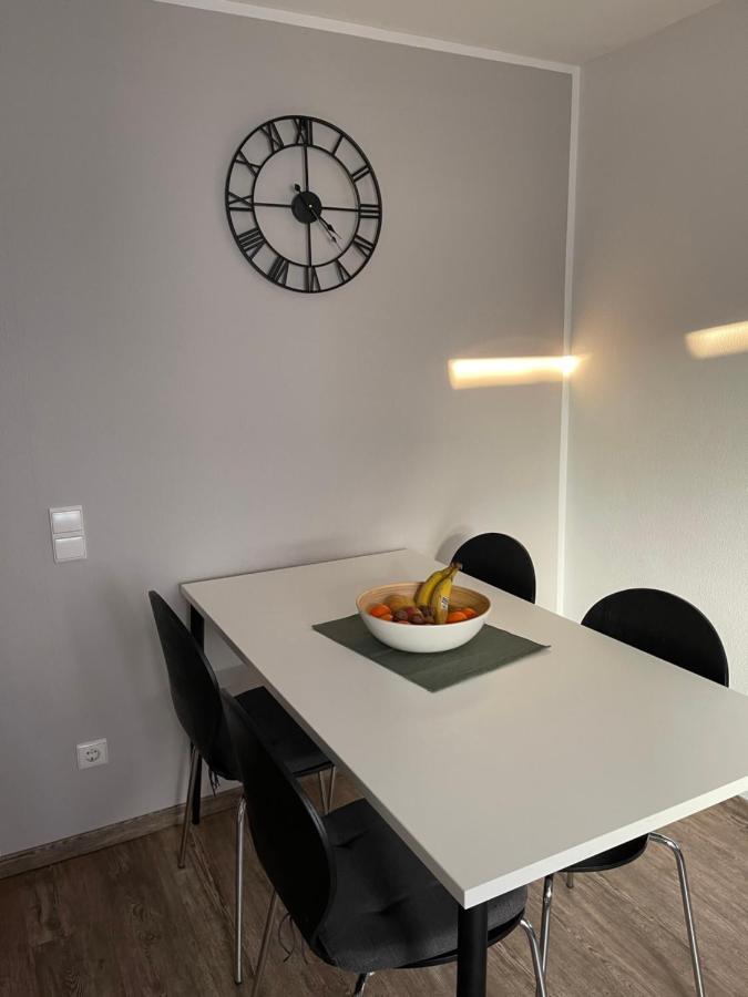 Ferienwohnung Jasmin Нойштадт-ан-дер-Вайнштрасе Экстерьер фото